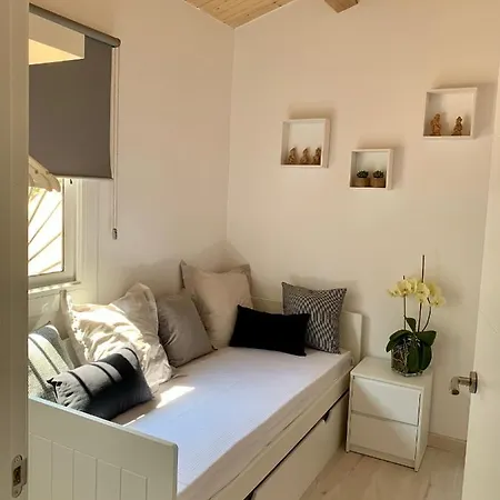 Flat In Centre - 5 Mins From Old Town And Train Station Apartamento