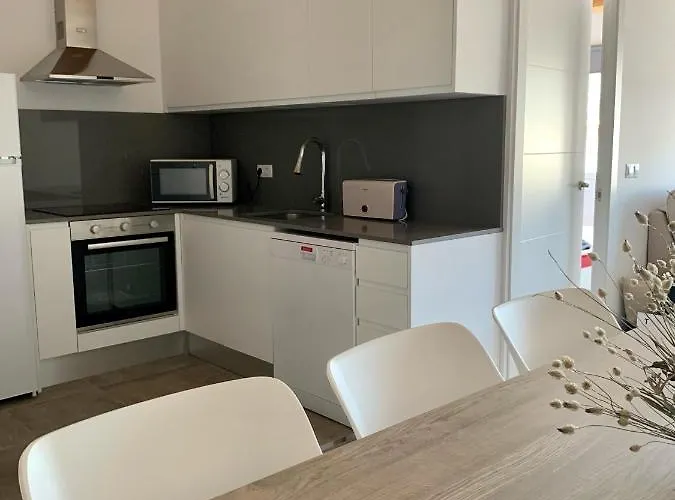 Flat In Centre - 5 Mins From Old Town And Train Station Girona