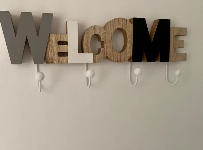 Flat In Centre - 5 Mins From Old Town And Train Station * Χιρόνα